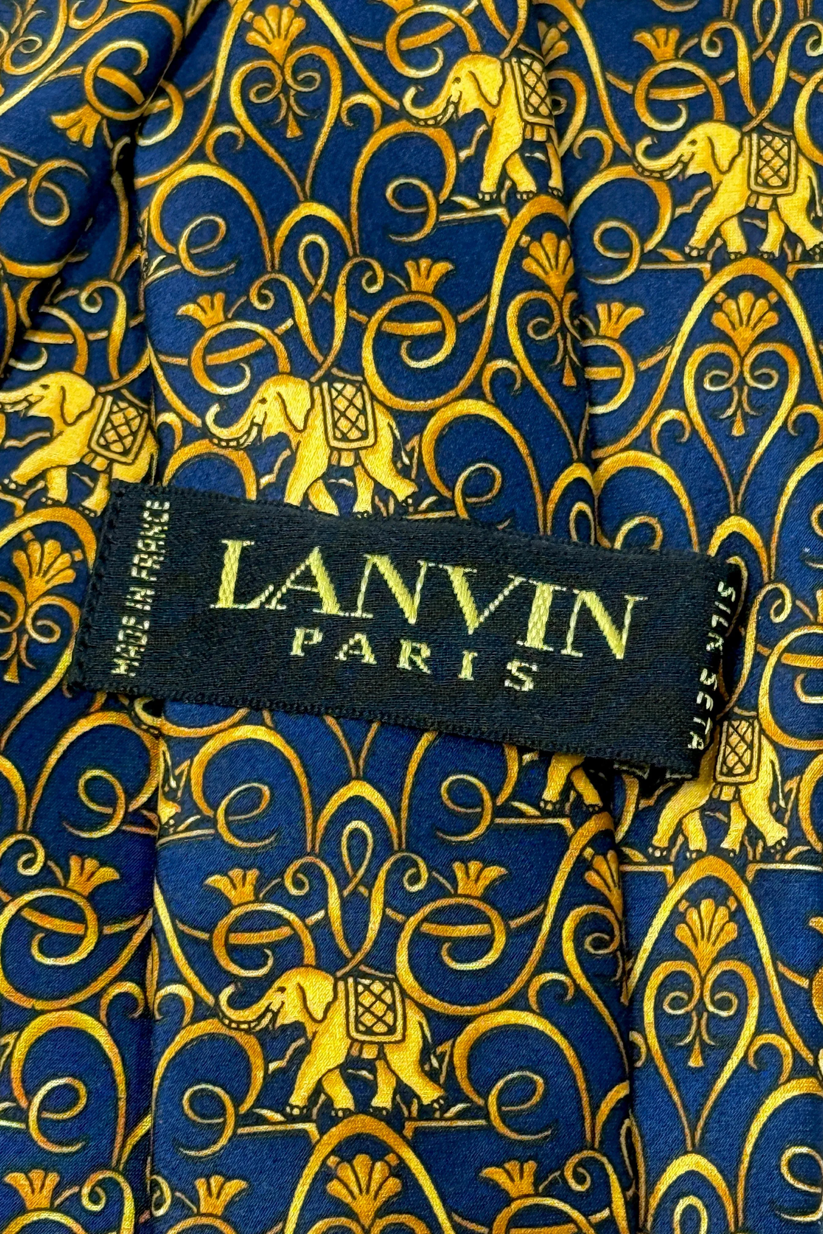 1980’S LANVIN MADE IN FRANCE 100% SILK GOLDEN ELEPHANTS HANDMADE TIE