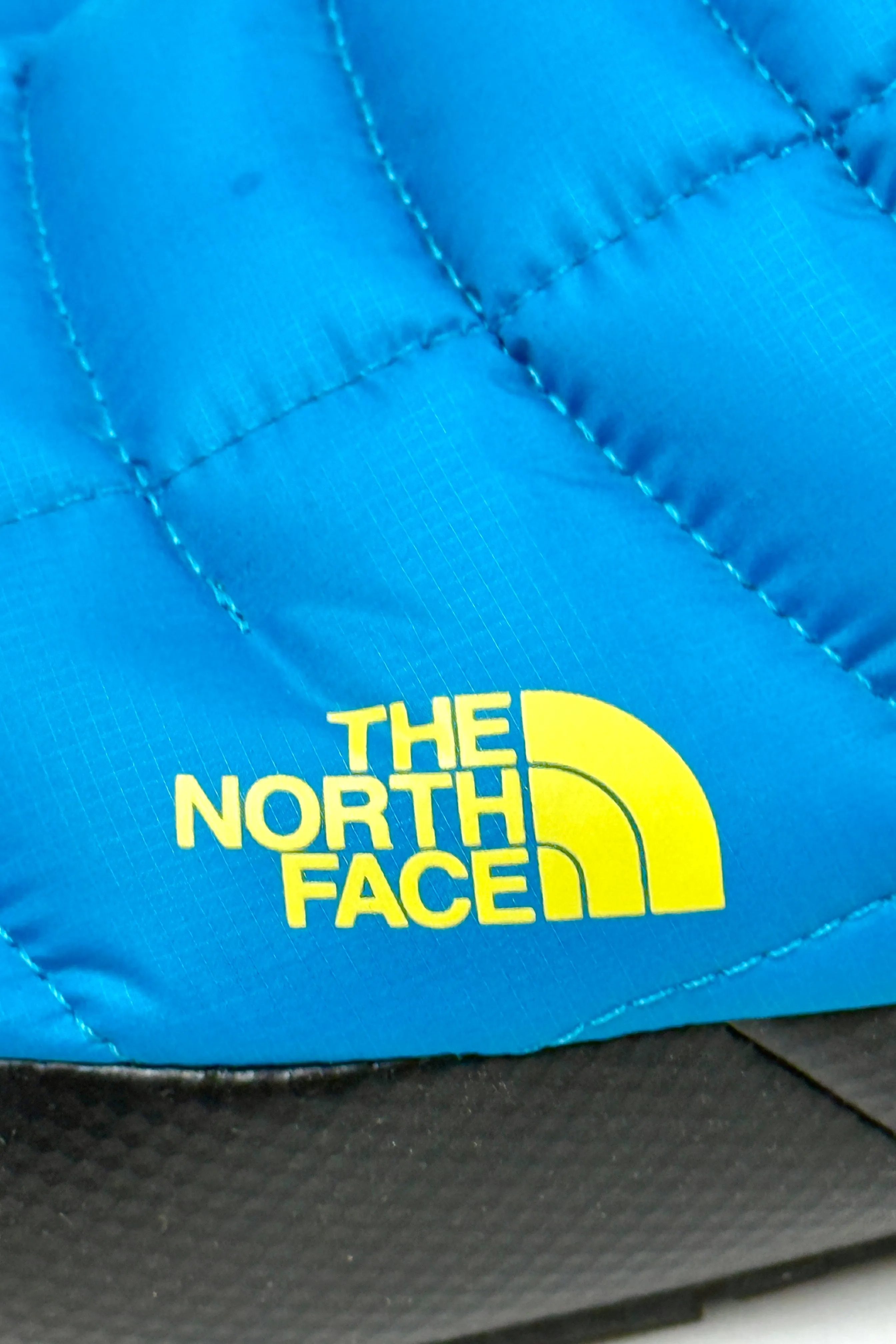 2000’S DEADSTOCK THE NORTH FACE THERMOBALL QUILTED DOWN SLIPPER SHOES 10