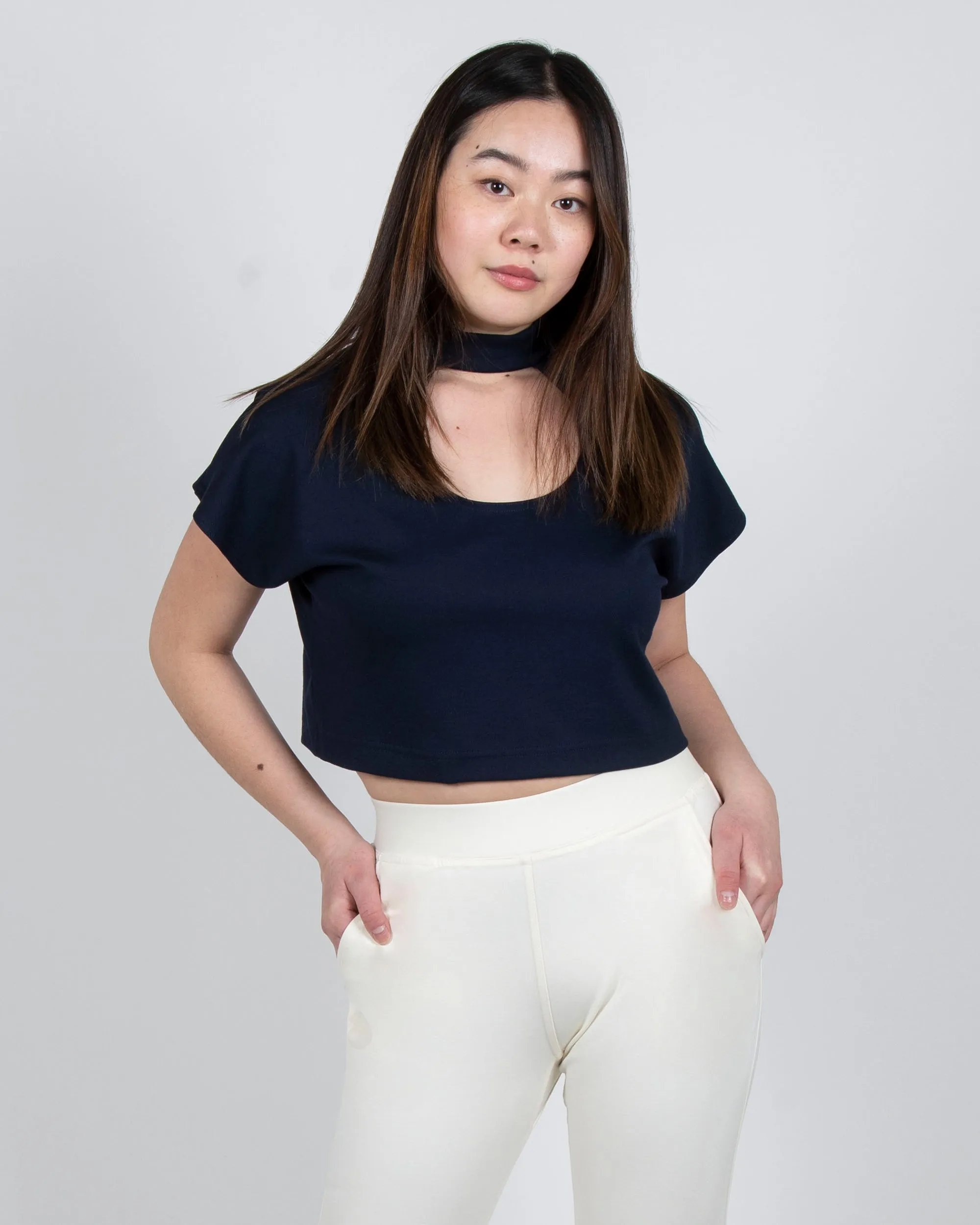 Egret Crop Cap Sleeve 2-in-1 in Navy