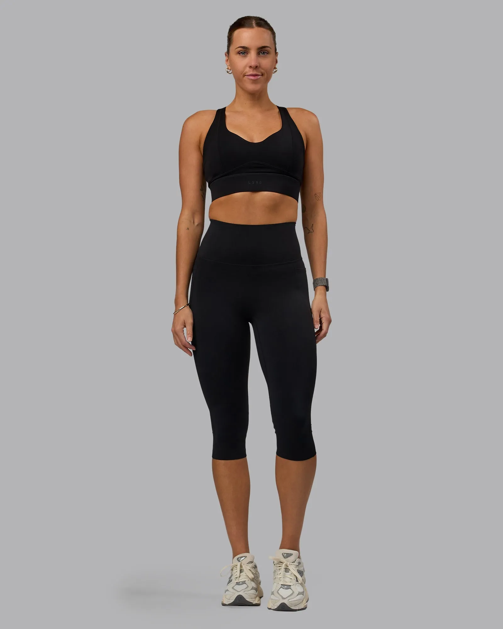 Elixir 3/4 Leggings With Pockets - Black