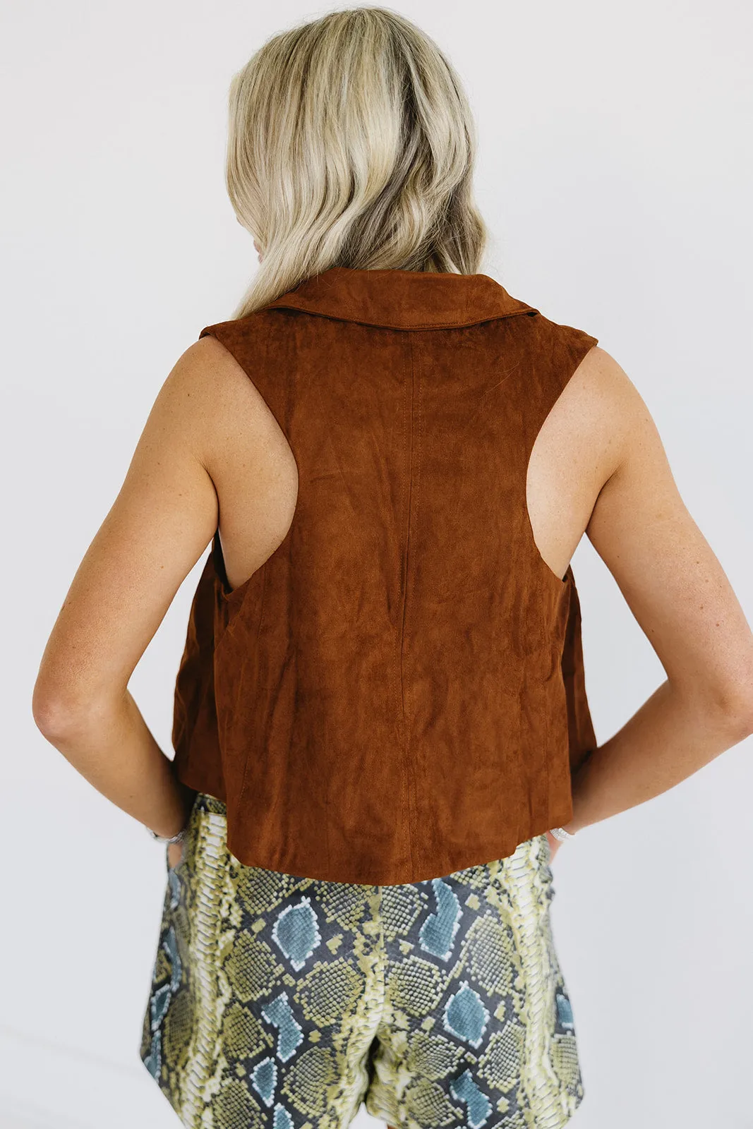 Going Out Vest - Camel