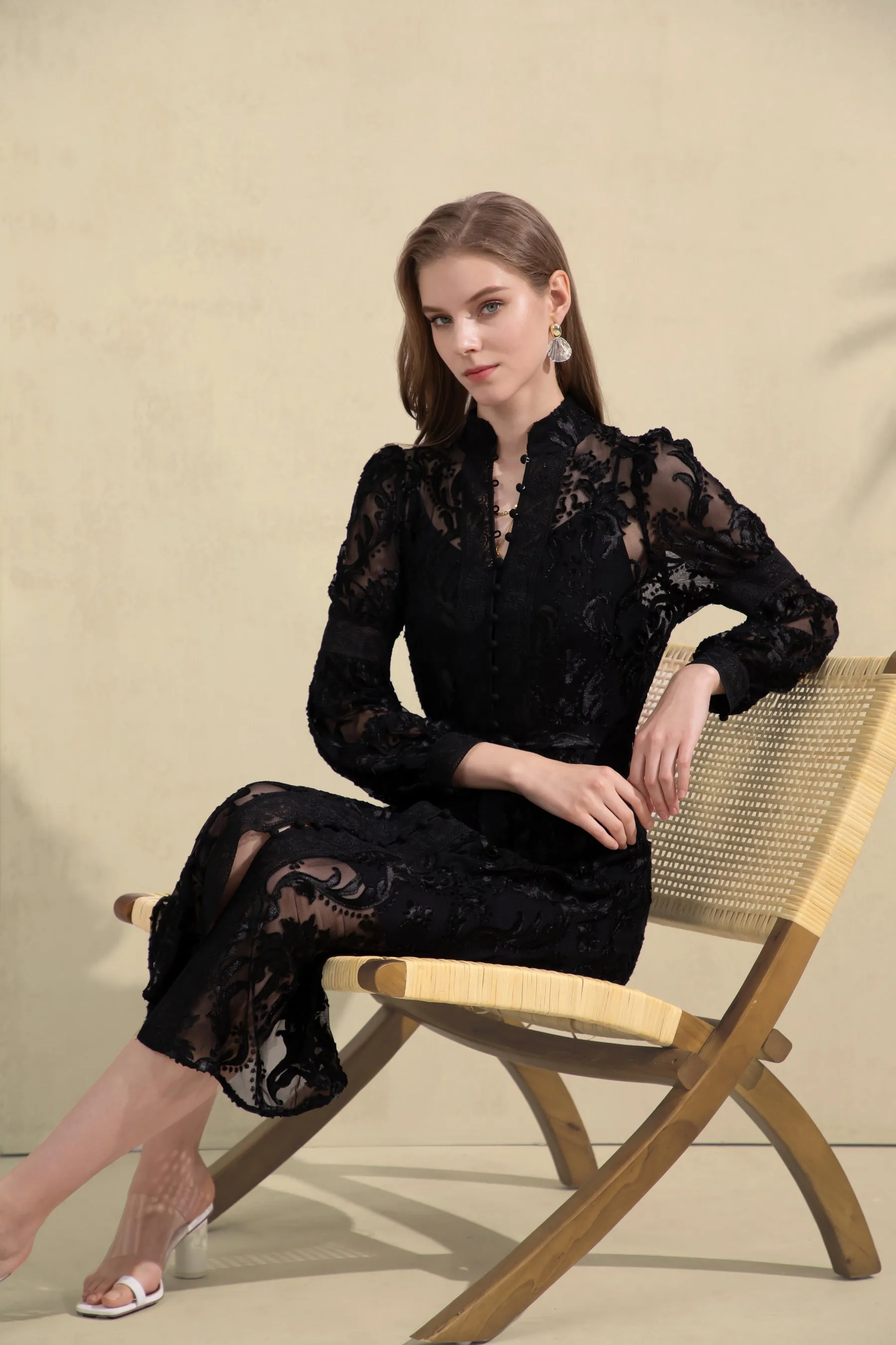 Lila Lace Dress - Black