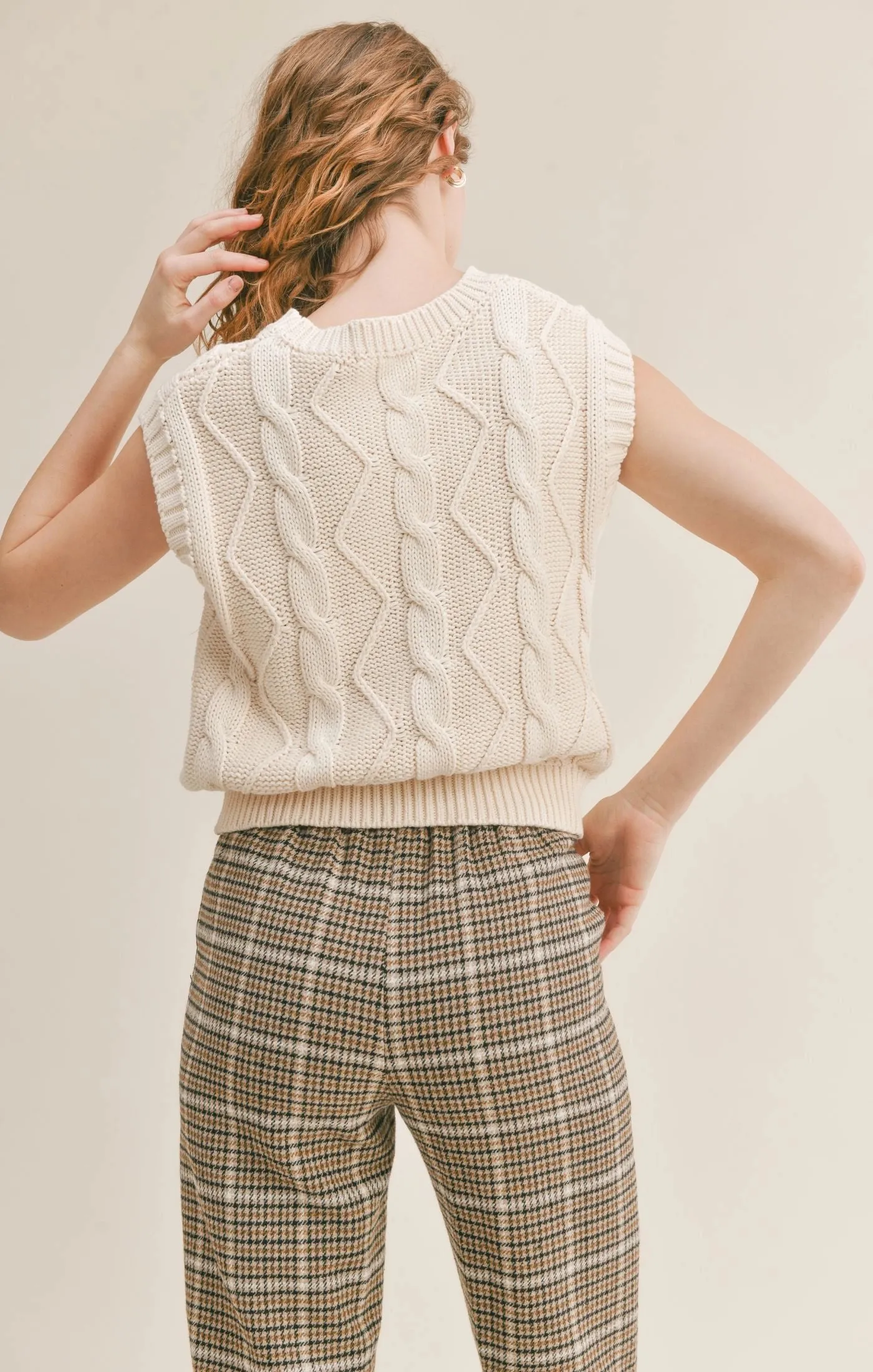 Sadie & Sage Ken Cable Knit Vest