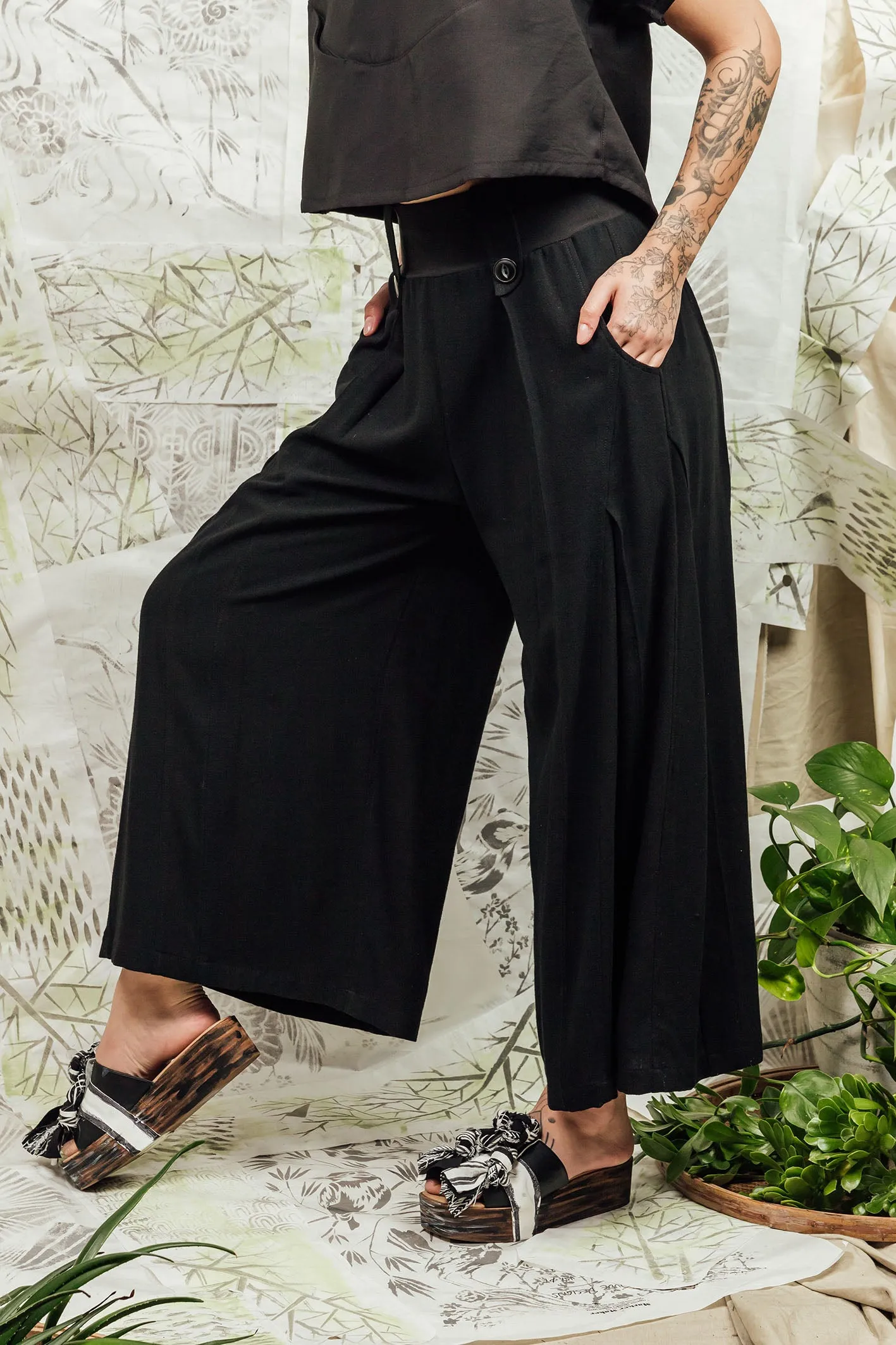 SL24 ADLAI PALAZZO PANTS - OBSIDIAN